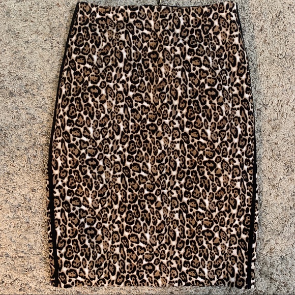 White House Black Market Dresses & Skirts - White House Black Market Leopard Print Skirt